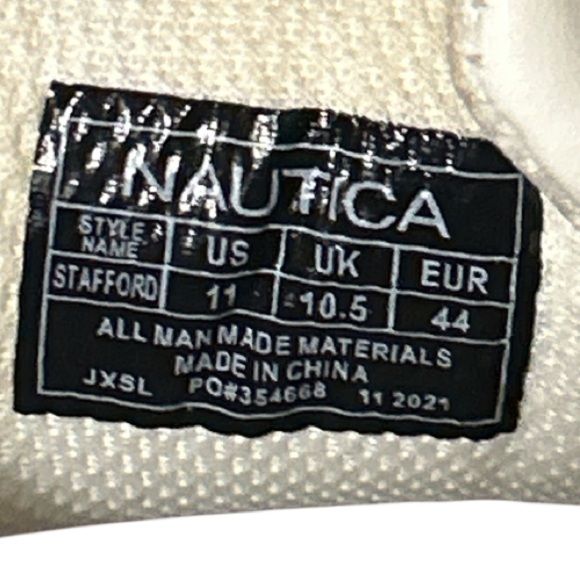 Nautical Men's White Sneakers with Brown Logo on EUC, size 11. - Picture 8 of 8